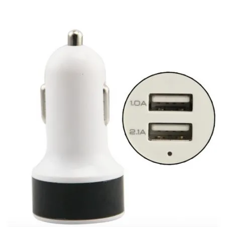 Adaptador de coche USB con 2 salidas Adaptador de coche USB con 2 salidas