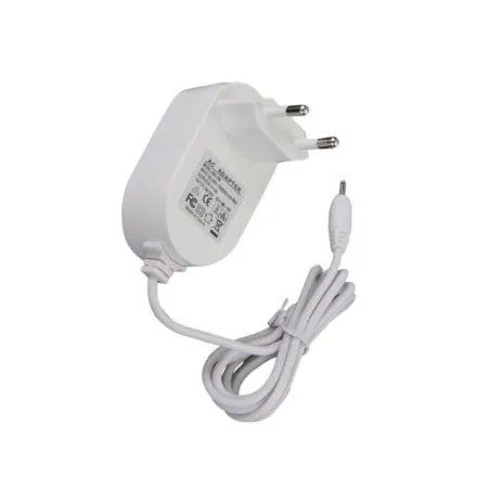 Caricabatterie per Tablet 5V 2A-connettore da 2,5 mm Caricabatterie per Tablet 5V 2A-connettore da 2,5 mm