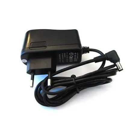 Alimentatore 9V 1A